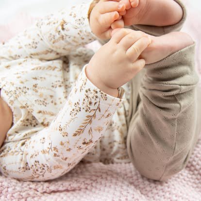 Overslagshirtje dried flower