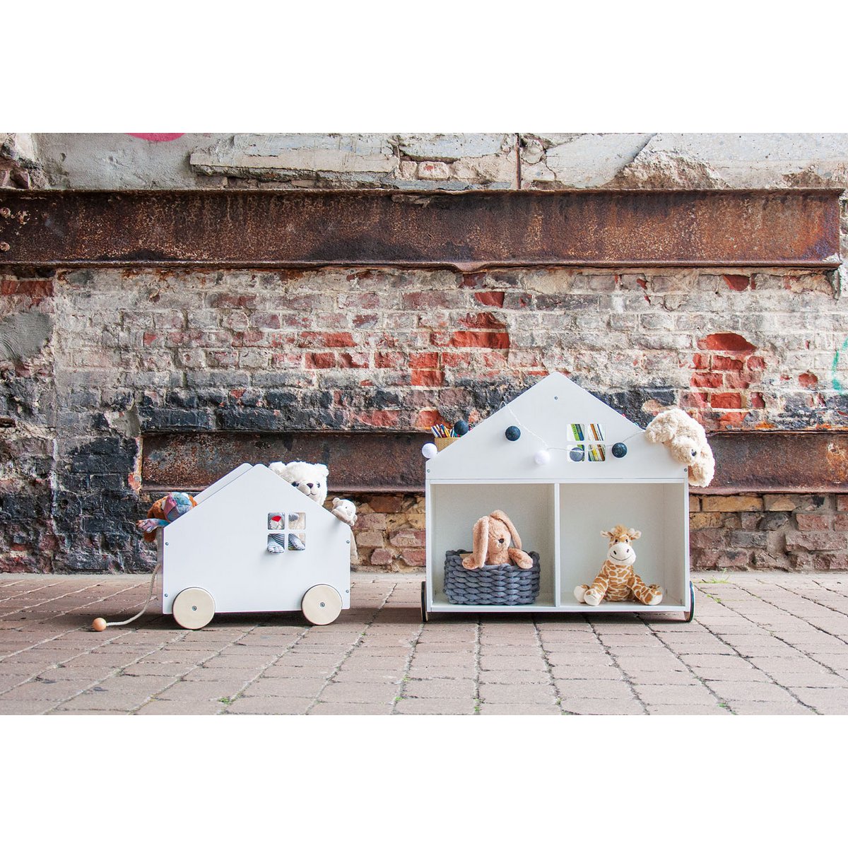 Boekenkast op Wieltjes “Hus” – MDF Wit Gelakt | Pinolino®