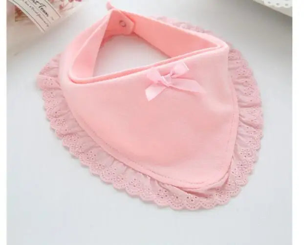 Baby Slabbetje – Katoen met Kant & Strik | Prinsessenstijl, Absorberend