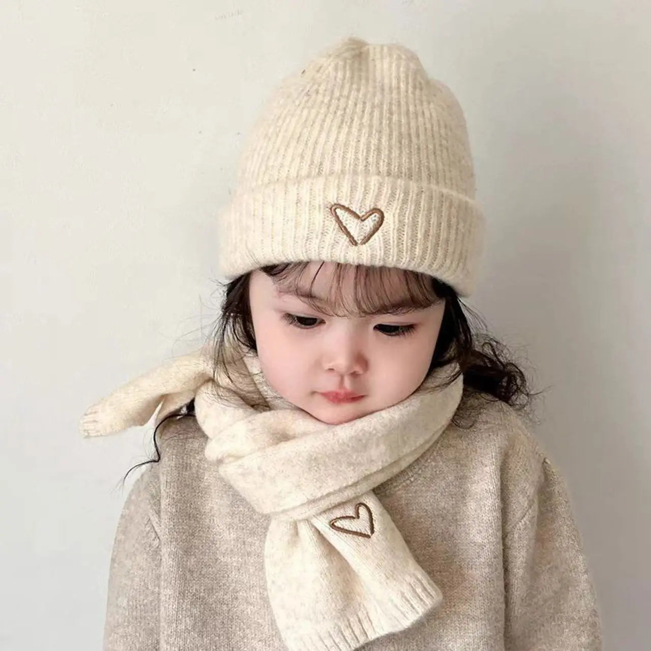 Kinder Sjaal & Muts Set – 2-delig, Gebreid met Hartjes, Unisex | Herfst & Winter