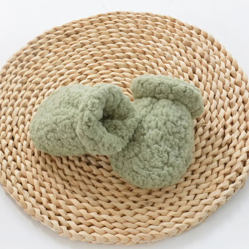 Warme Babywantjes – Dikke Anti-Krabhandschoentjes in Effen Kleur |0-1 jaar