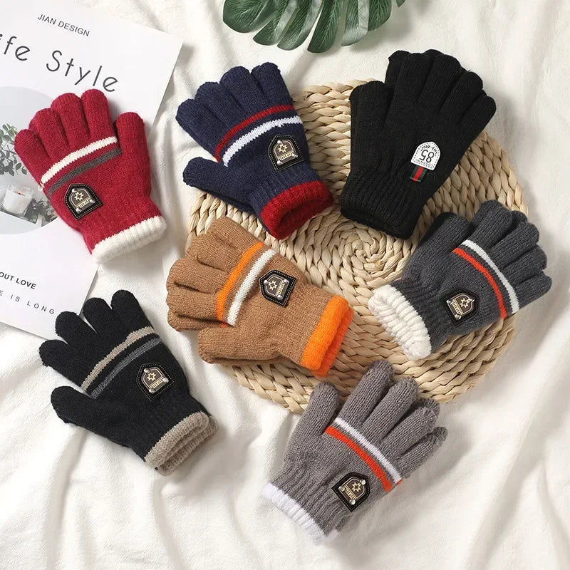 Gebreide Kinderhandschoenen – Zachte Winterwantjes met Volledige Vingers | Warm & Comfortabel voor Jongens en Meisjes (6–12 Jaar)