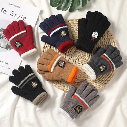 Gebreide Kinderhandschoenen – Zachte Winterwantjes met Volledige Vingers | Warm & Comfortabel voor Jongens en Meisjes (6–12 Jaar)