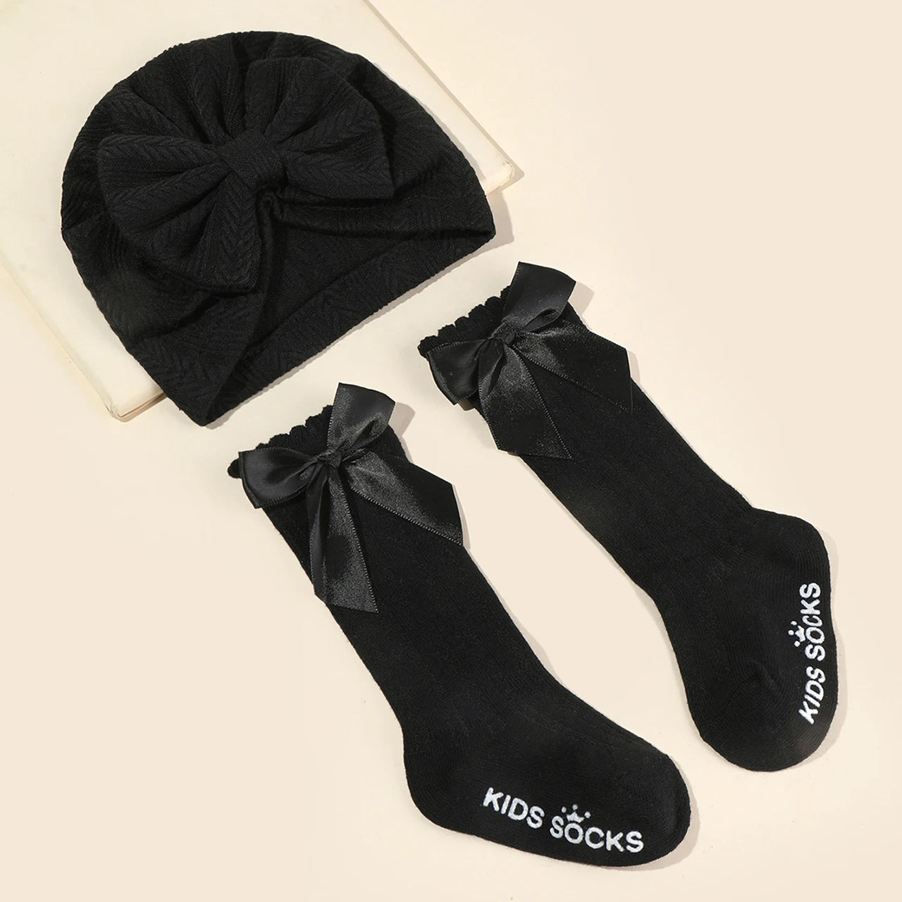 Baby Muts & Sokken Set – 2-delig, Met Bloem, Anti-Slip | Newborn & Peuter Meisjes