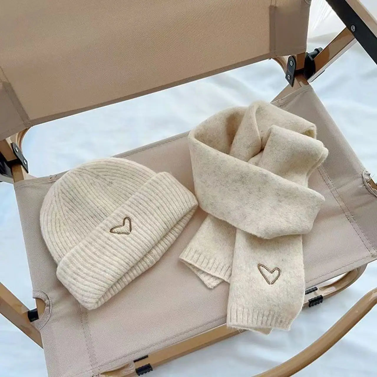 Kinder Sjaal & Muts Set – 2-delig, Gebreid met Hartjes, Unisex | Herfst & Winter