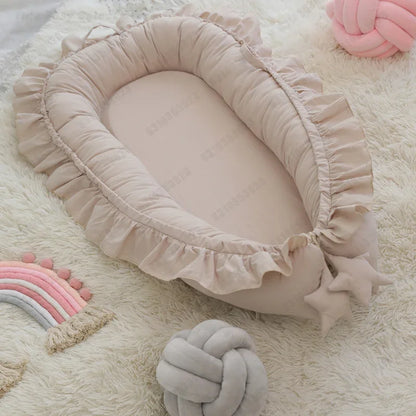 Afneembaar Babynest met Kussen. Comfortabel & Ademend Babymatras