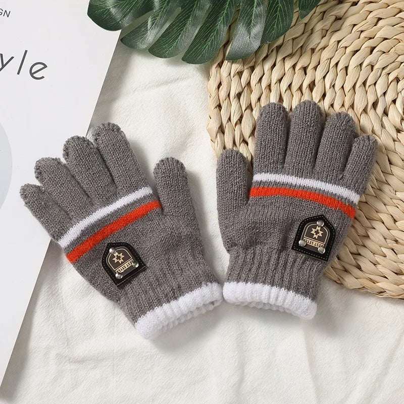 Gebreide Kinderhandschoenen – Zachte Winterwantjes met Volledige Vingers | Warm & Comfortabel voor Jongens en Meisjes (6–12 Jaar)