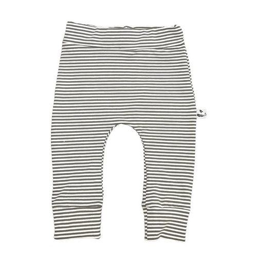 Newborn Baggy – Small Stripes | Kleur: Dark Forest
